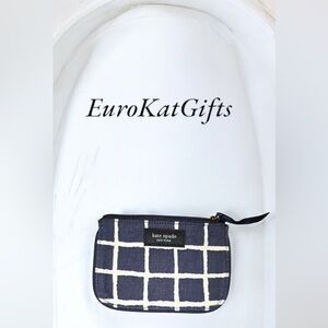 EUC Kate Spade Forest Blue White Geo print Clutch Coin Purse like new no tags